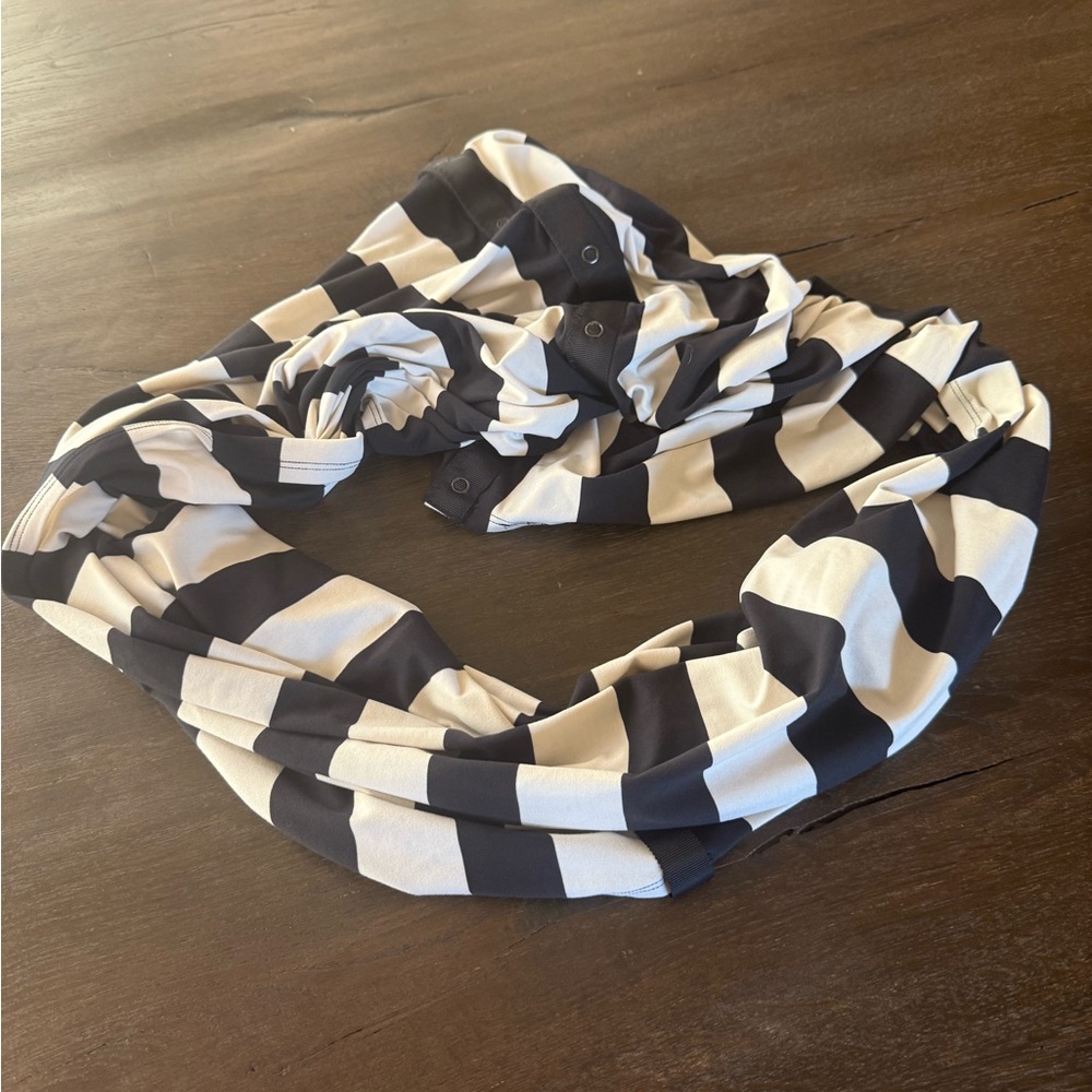 NWOT lululemon scarf wrap